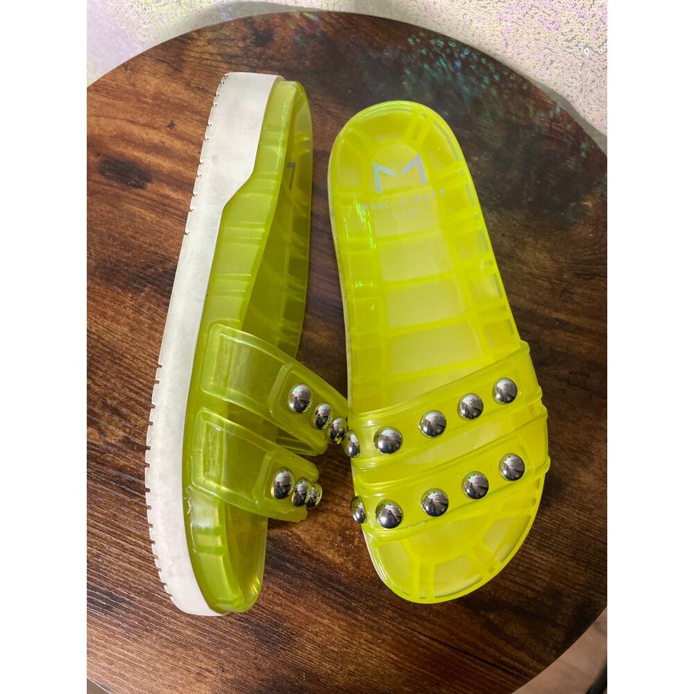Marc Fisher Trent Jelly Sandals Womens 7.5 Neon Yellow Lime Studs Slide Platform - Picture 3 of 13
